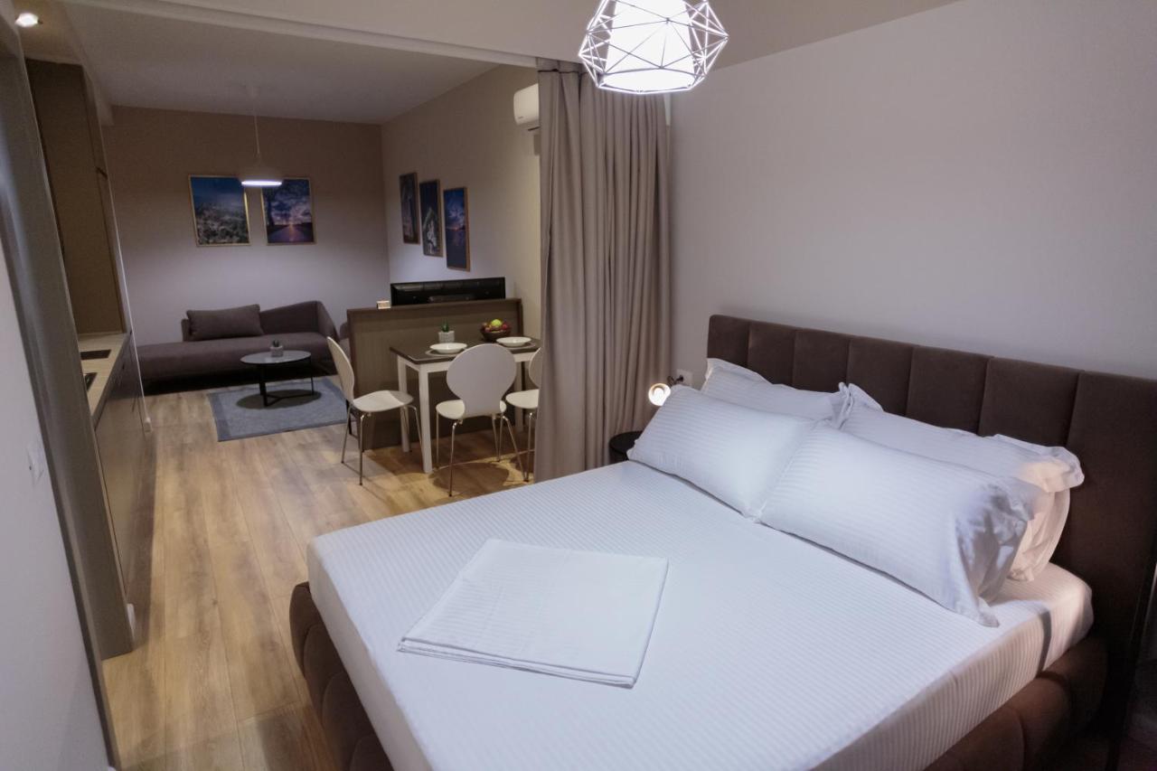 Porta Apartament Vlore Bagian luar foto