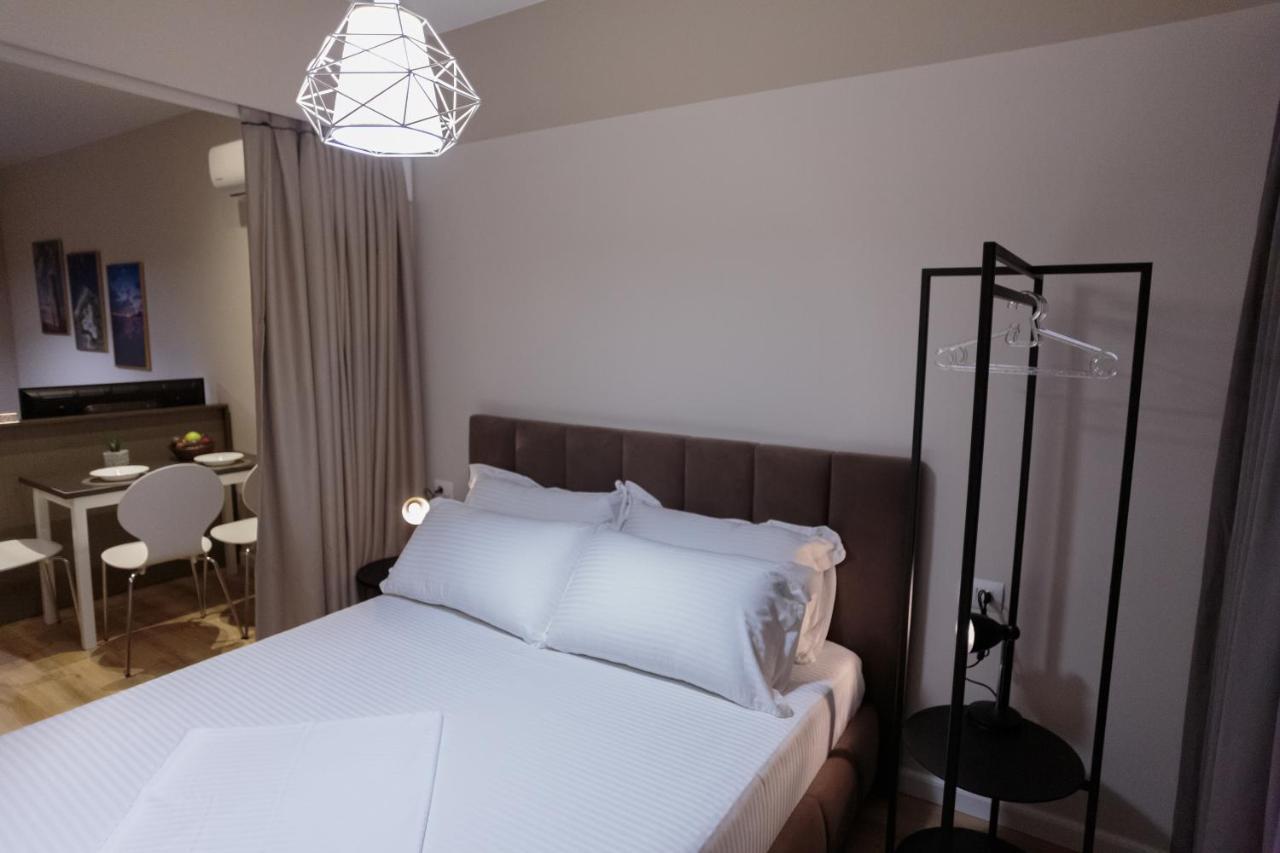 Porta Apartament Vlore Bagian luar foto