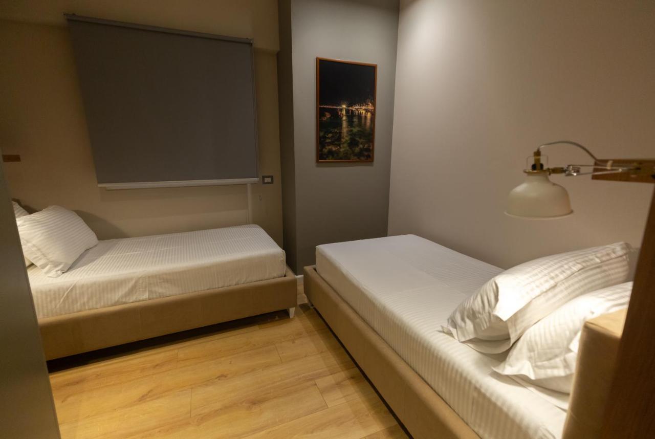 Porta Apartament Vlore Bagian luar foto