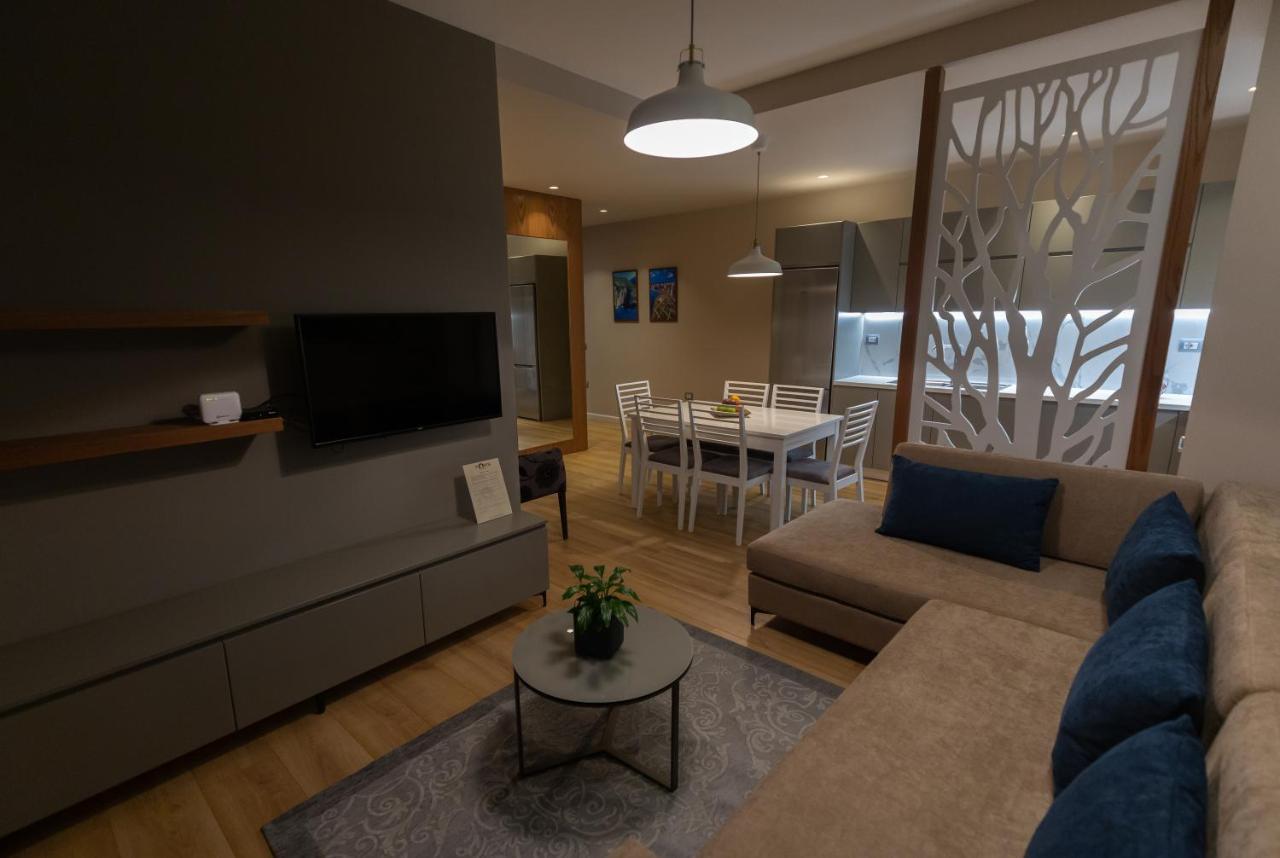Porta Apartament Vlore Bagian luar foto