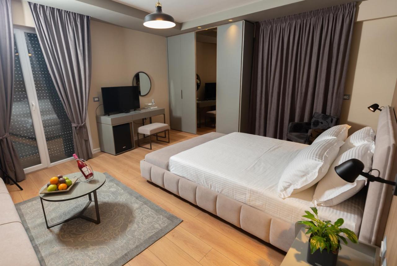 Porta Apartament Vlore Bagian luar foto